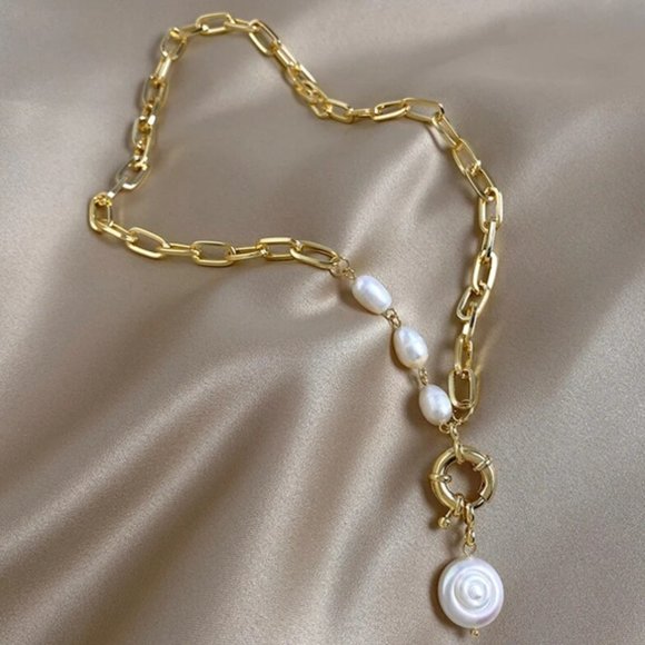 INS Style Premium Baroque Pearl Pendant Necklace - Picture 6 of 9
